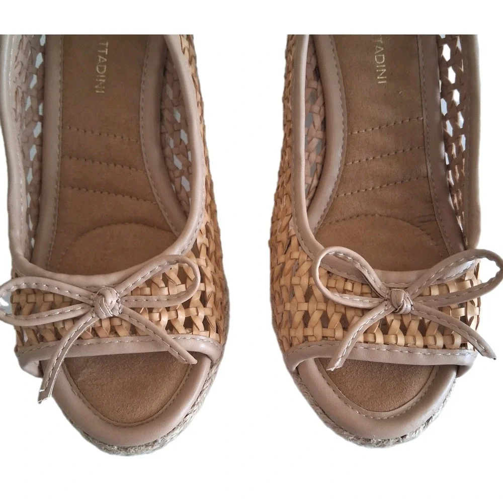 Adrienne Vittadini Wedge Espadrille Peep Toe Pumps 7.5 M Beige Boho Style Shoes